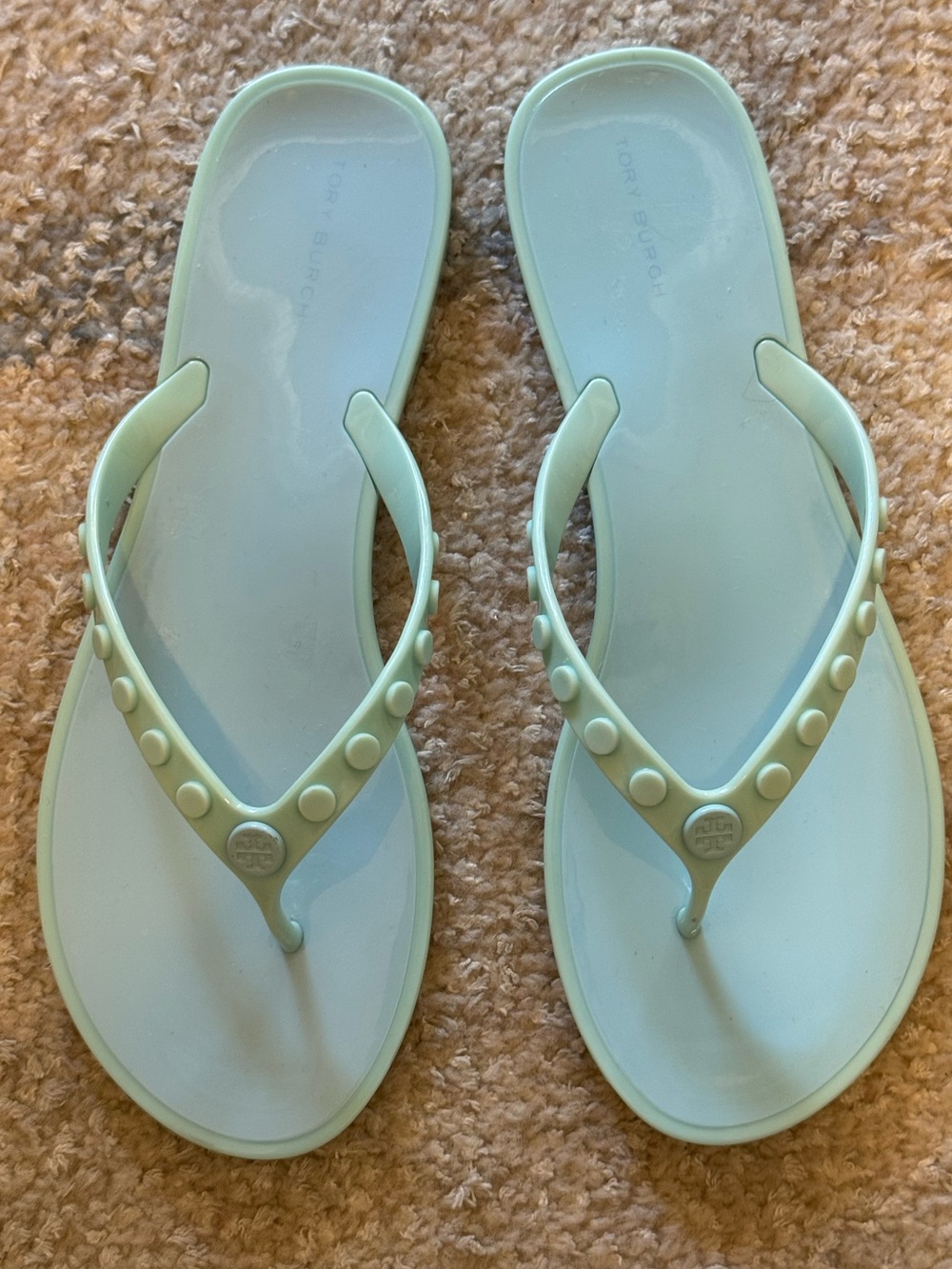 NEW Tory Burch Studded Jelly Flip Flops Sandals in Sea Bubble